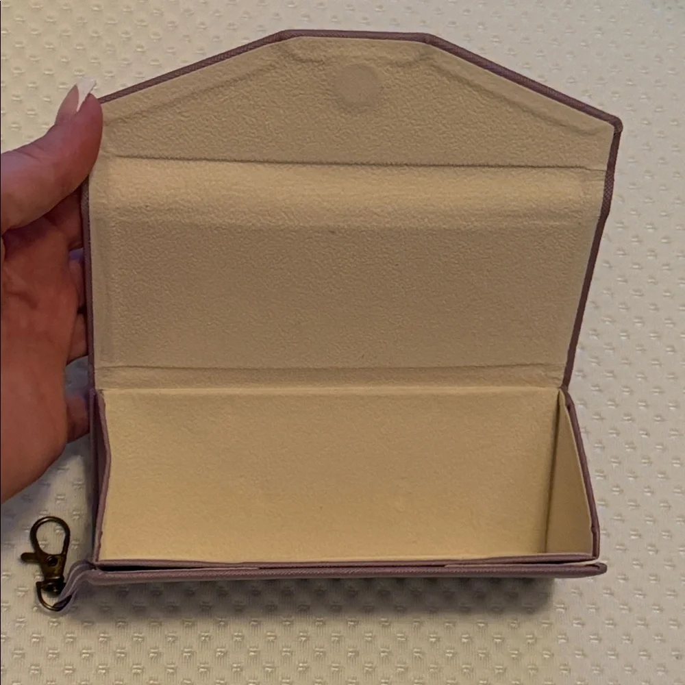 Lavender Sunglasses Case with Clip